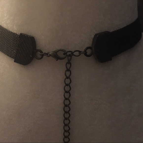 Beautiful Butterfly Necklace. Costume. - Picture 2 of 2